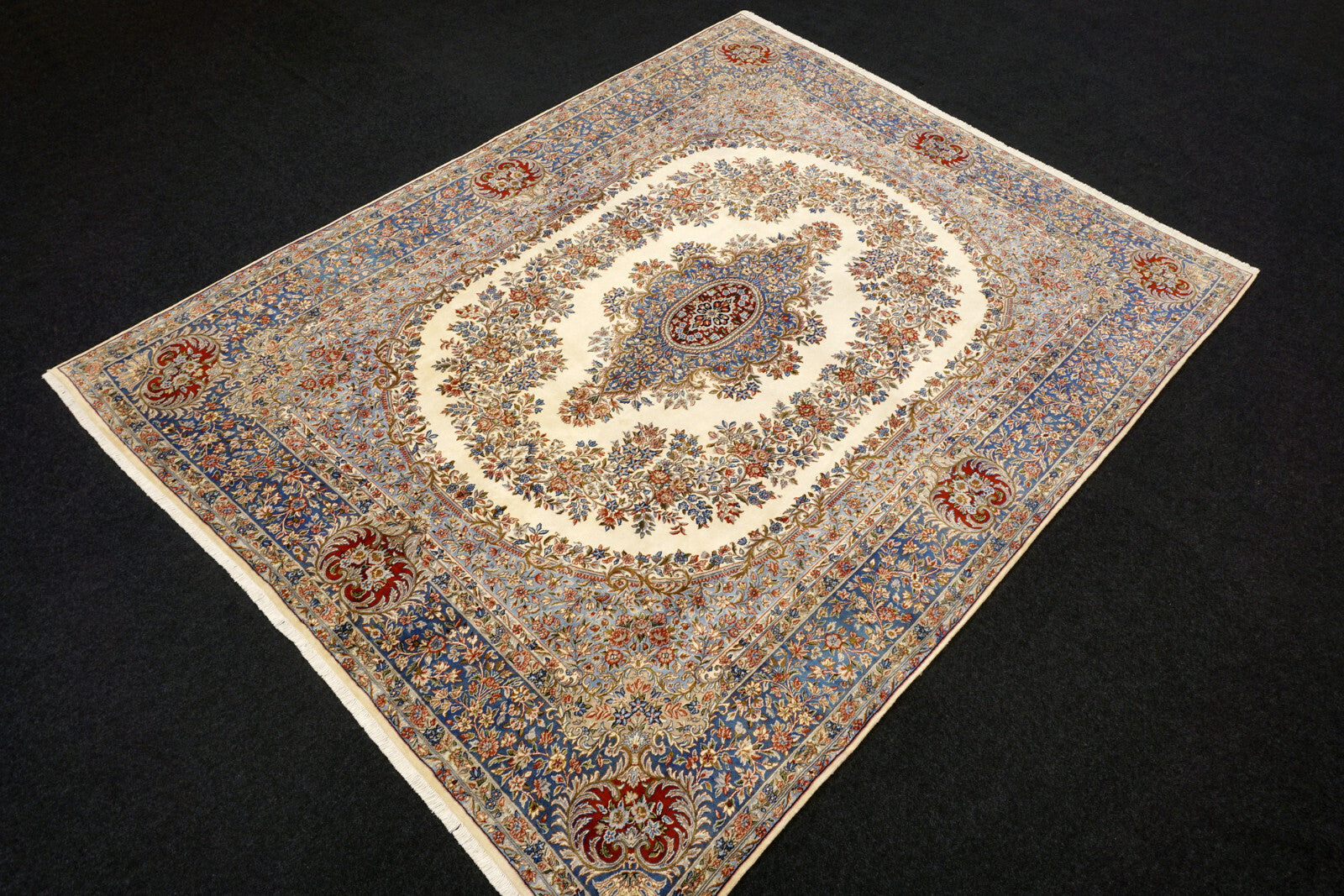 Kerman 385 x 300 cm Kirman Beige Orient Teppich