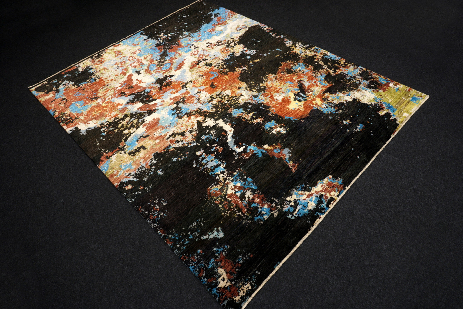 Designer-Orientteppich "Galaxy" - modern und handgeknüpft