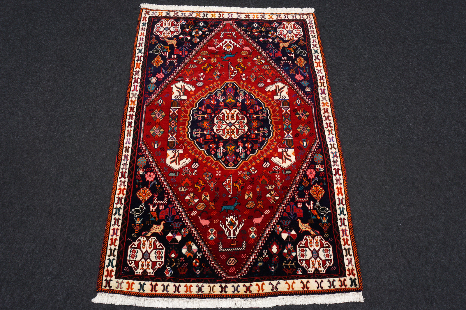 Afschar Perser Teppich 155 x 107 cm Rot