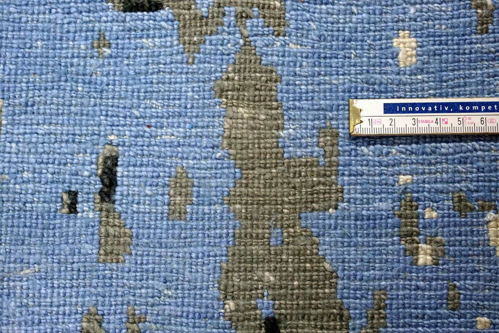 Designer Teppich Seide 255 x 170 cm Handgeknüpft