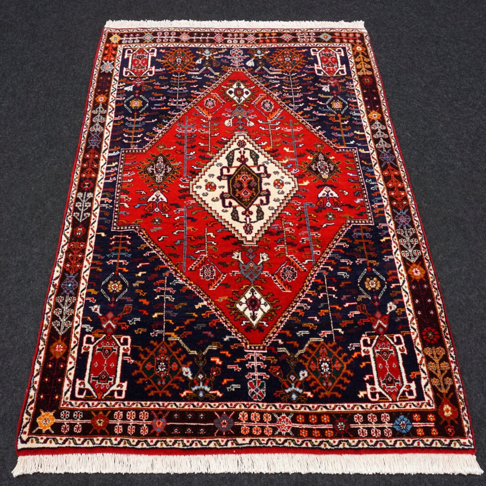 Gaschgai Schiraz Teppich 155 x 108 cm Nomaden Perserteppich
