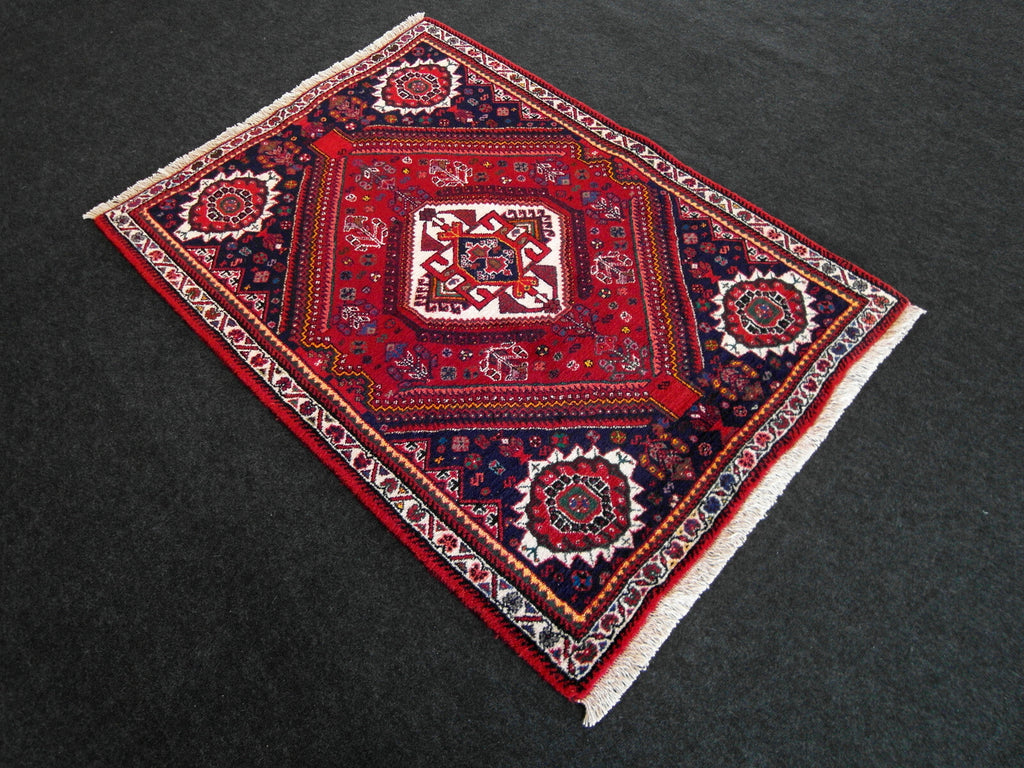 Gaschgai Perserteppich 152 x 112 cm Rot