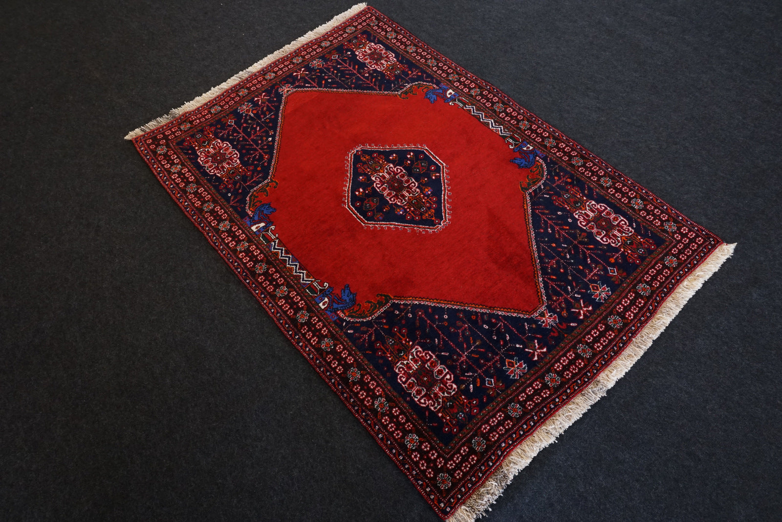 Afschar Schiraz Teppich 154 x 107 cm Perserteppich
