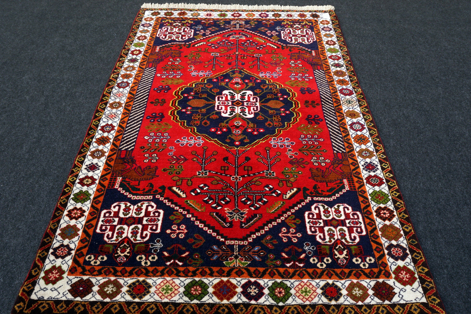 Afschar Schiraz 146 x 100 cm Perserteppich Handgeknüpft