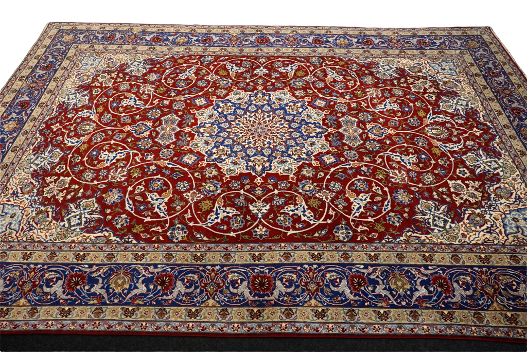 Isfahan Perserteppich - Rot mit Medaillon und Naturseide