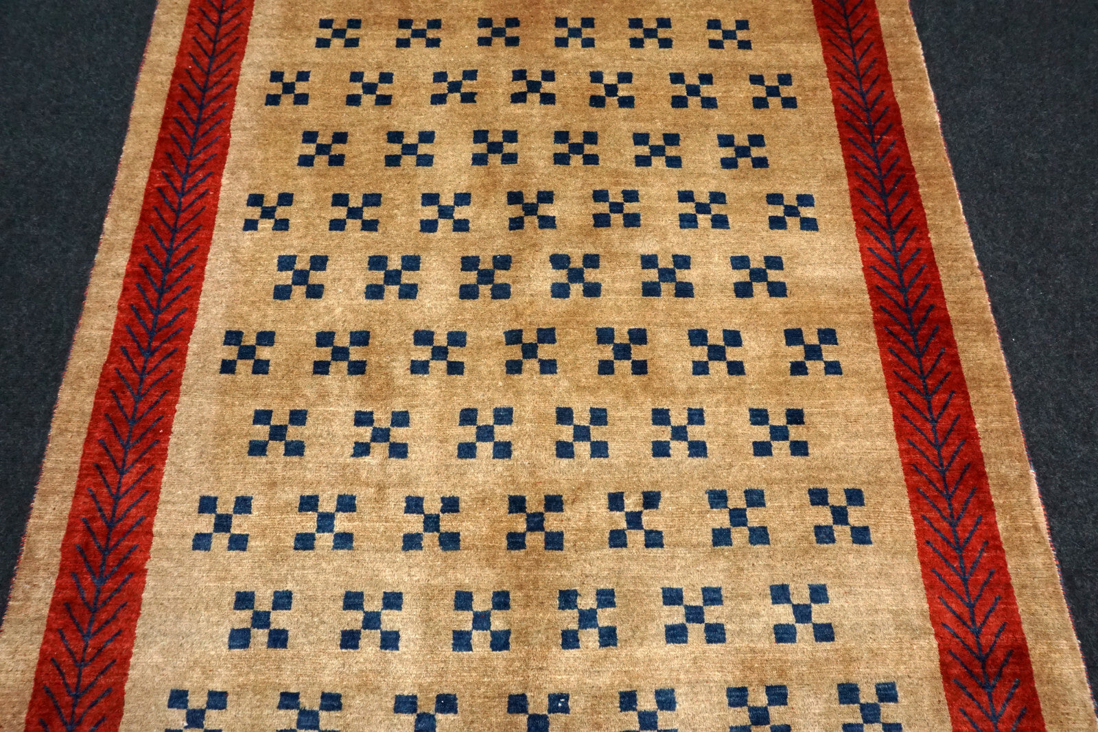 Gabbeh 180 x 126 cm Gabeh Loribaft Perserteppich