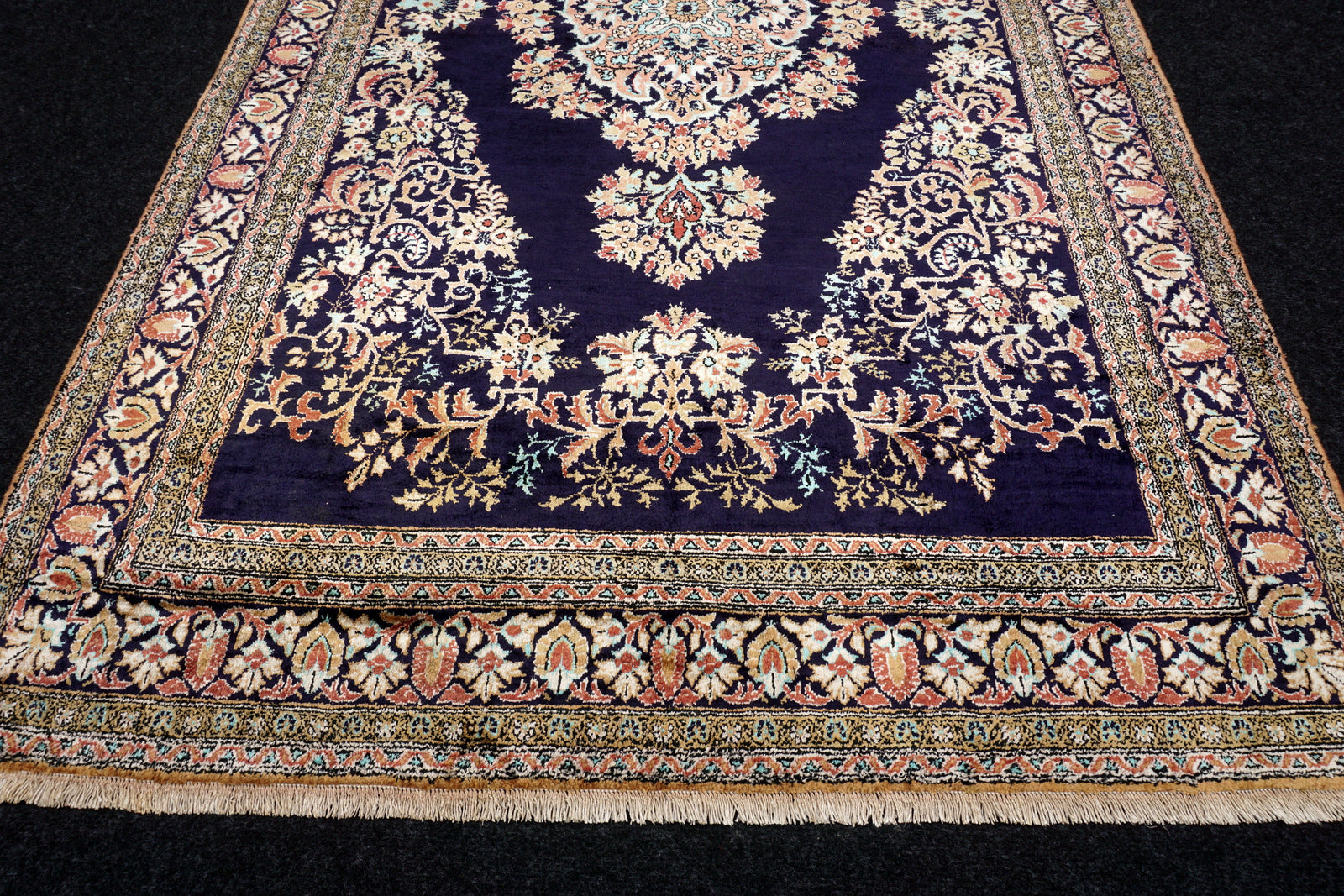 Ghom Seidenteppich 180 x 110 cm Perserteppich Dunkelblau