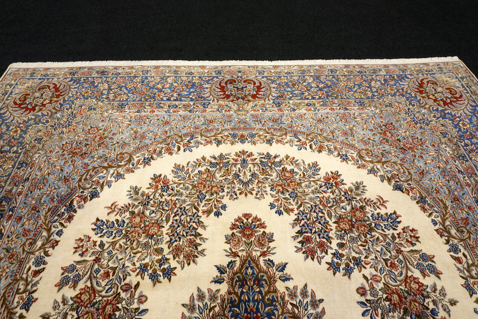 Kerman 385 x 300 cm Kirman Beige Orient Teppich