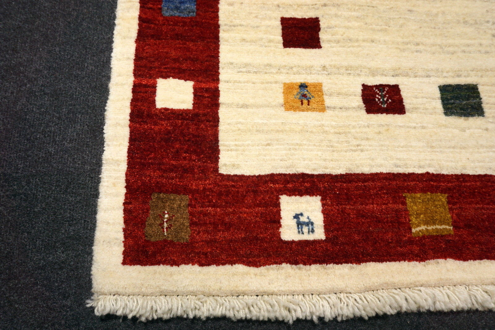 Gabbeh 160 x 123 cm Loribaft Orient Teppich