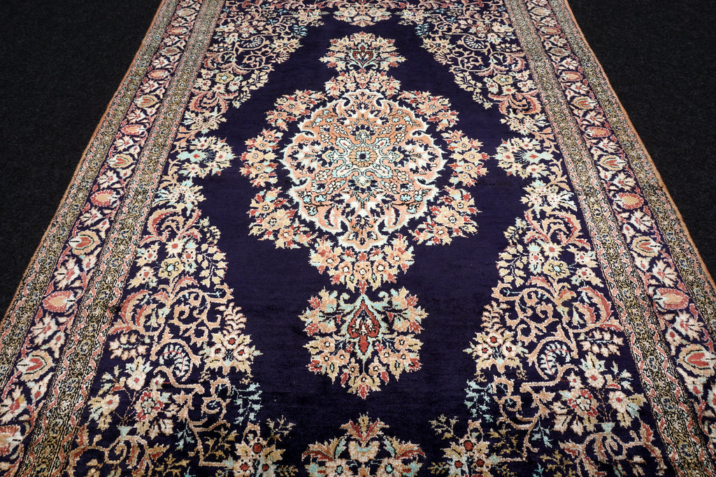 Ghom Seidenteppich 180 x 110 cm Perserteppich Dunkelblau