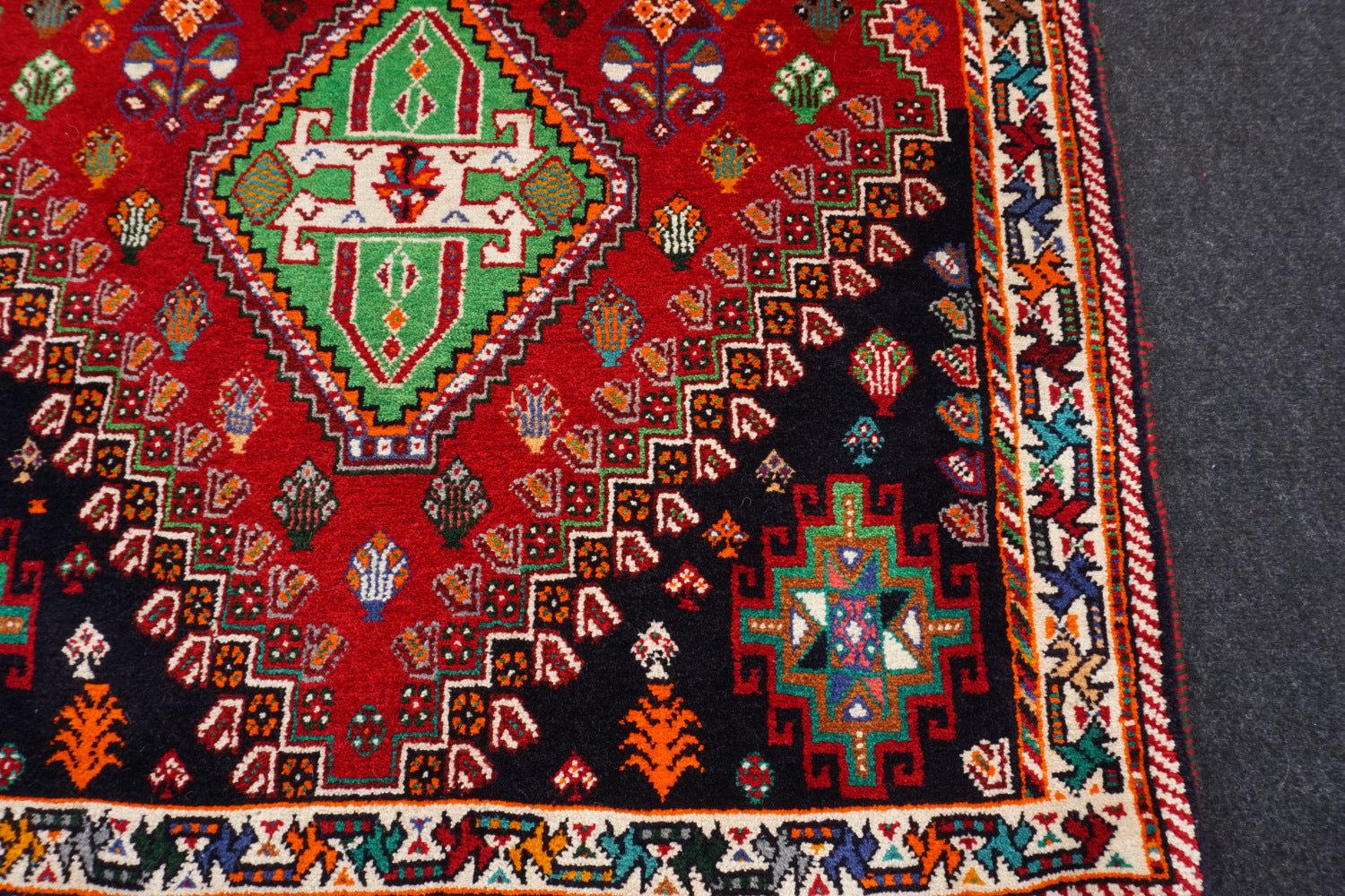 Schiraz Gaschgai 164 x 96 cm Perserteppich