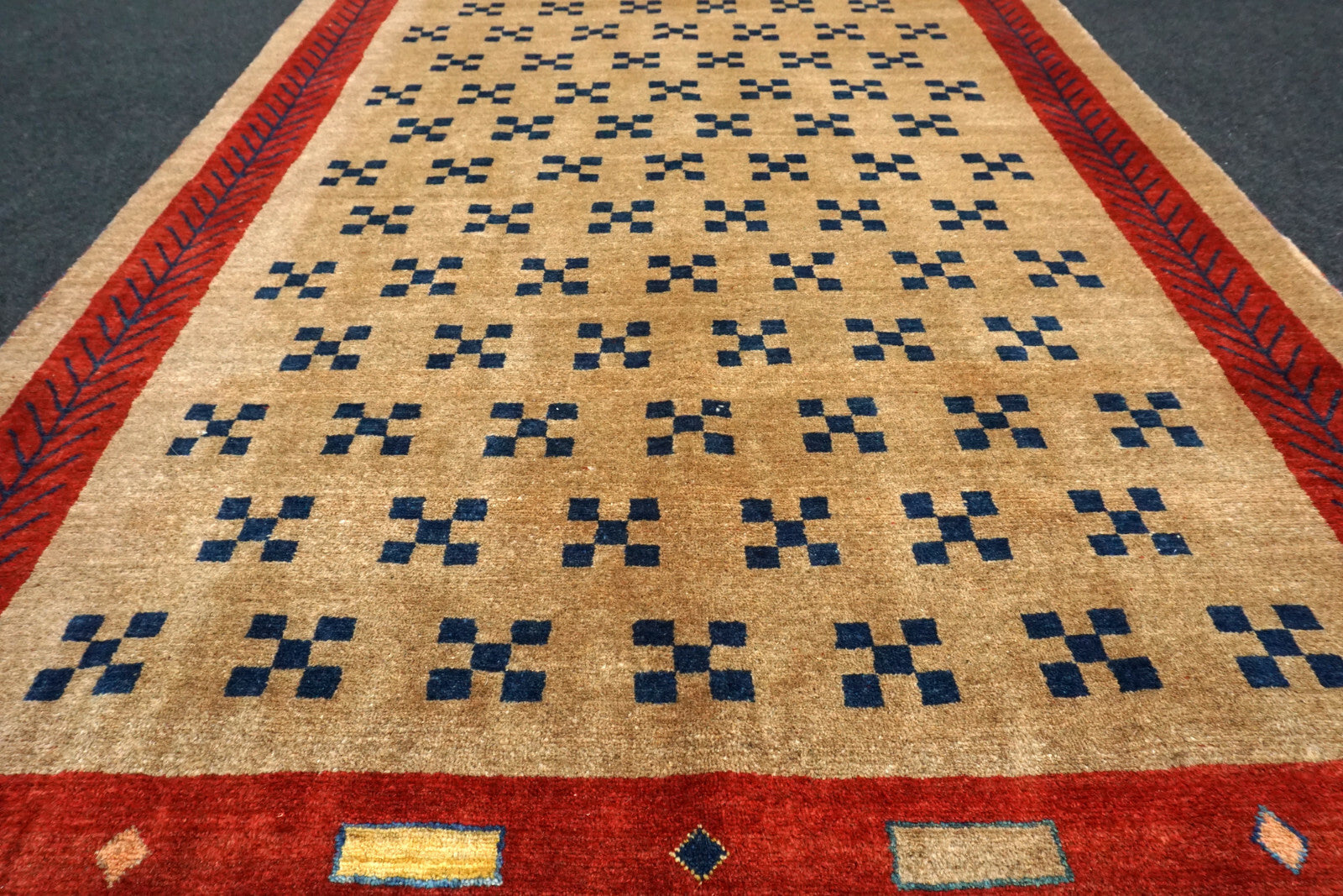 Gabbeh 180 x 126 cm Gabeh Loribaft Perserteppich