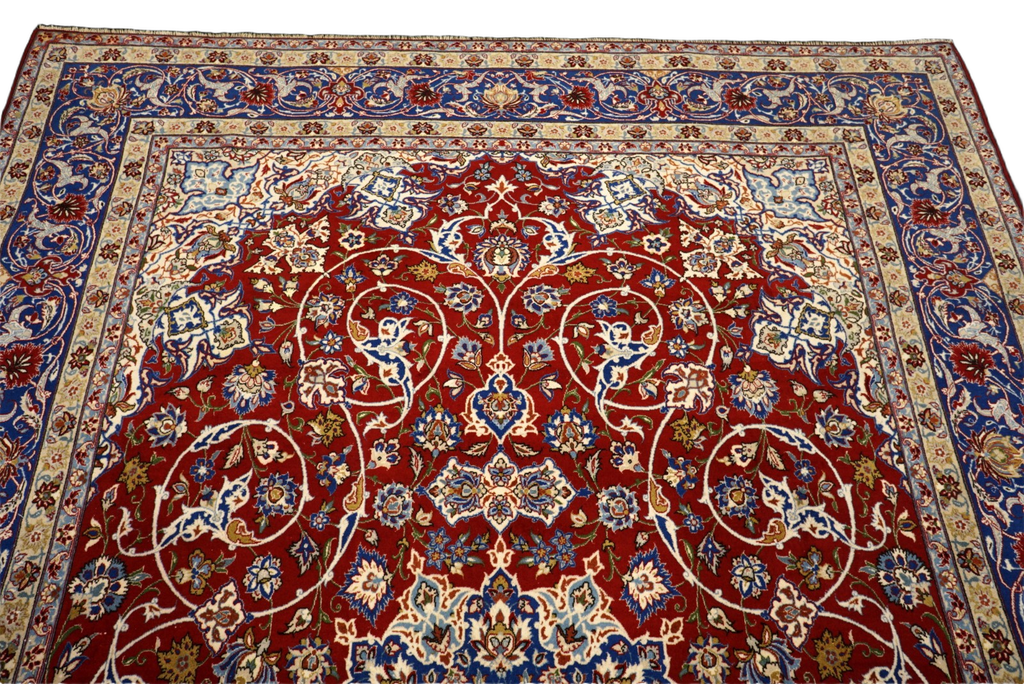 Isfahan Perserteppich - Rot mit Medaillon und Naturseide