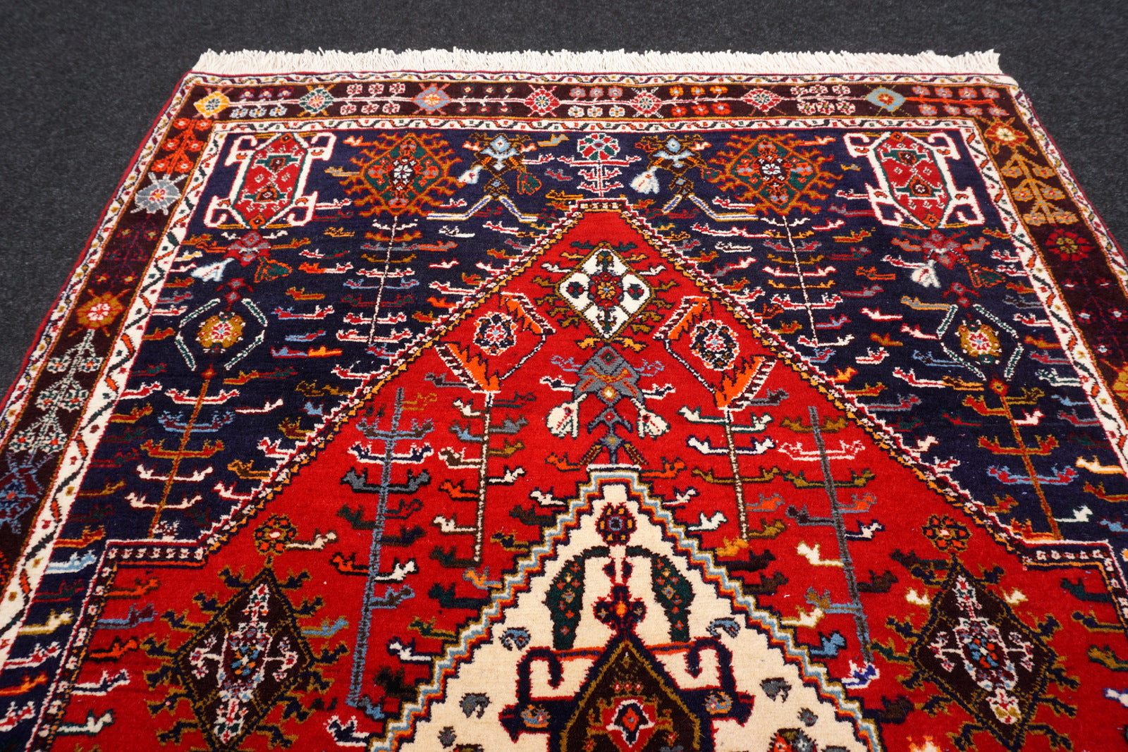 Gaschgai Schiraz Teppich 155 x 108 cm Nomaden Perserteppich