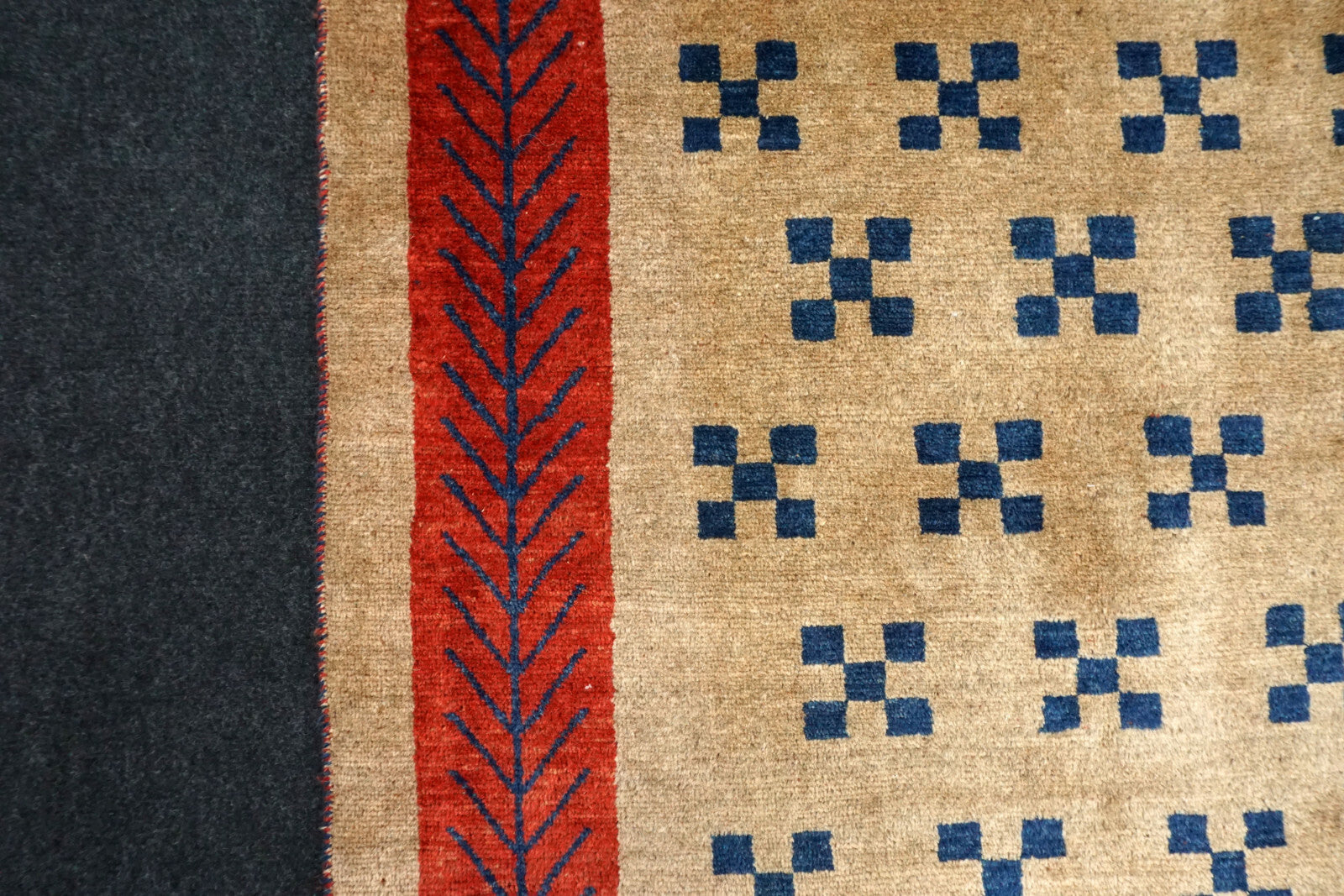 Gabbeh 180 x 126 cm Gabeh Loribaft Perserteppich