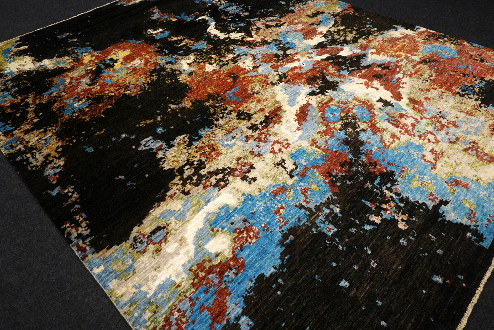 Designer-Orientteppich "Galaxy" - modern und handgeknüpft