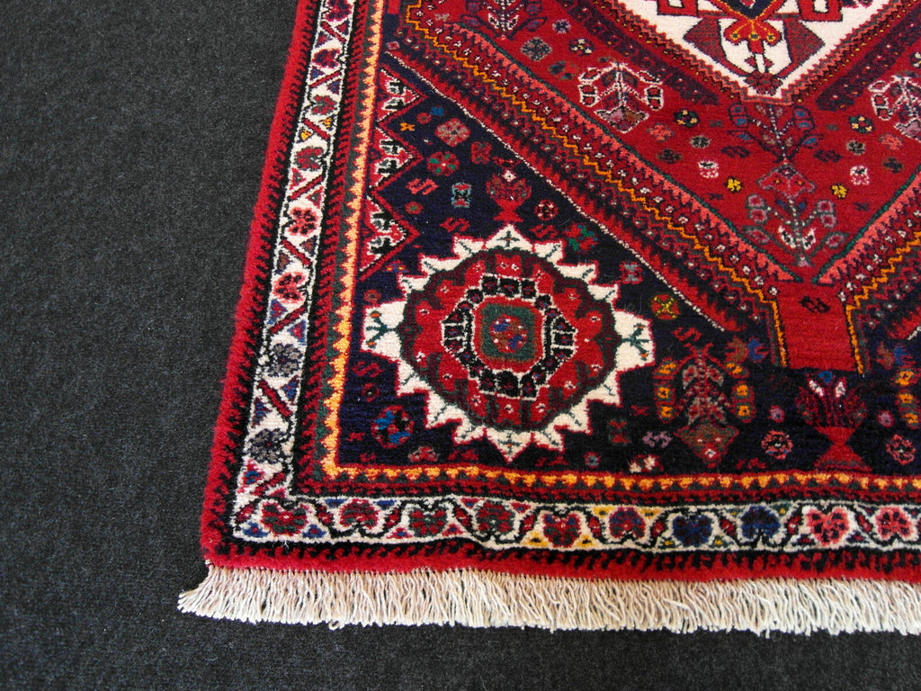 Gaschgai Perserteppich 152 x 112 cm Rot