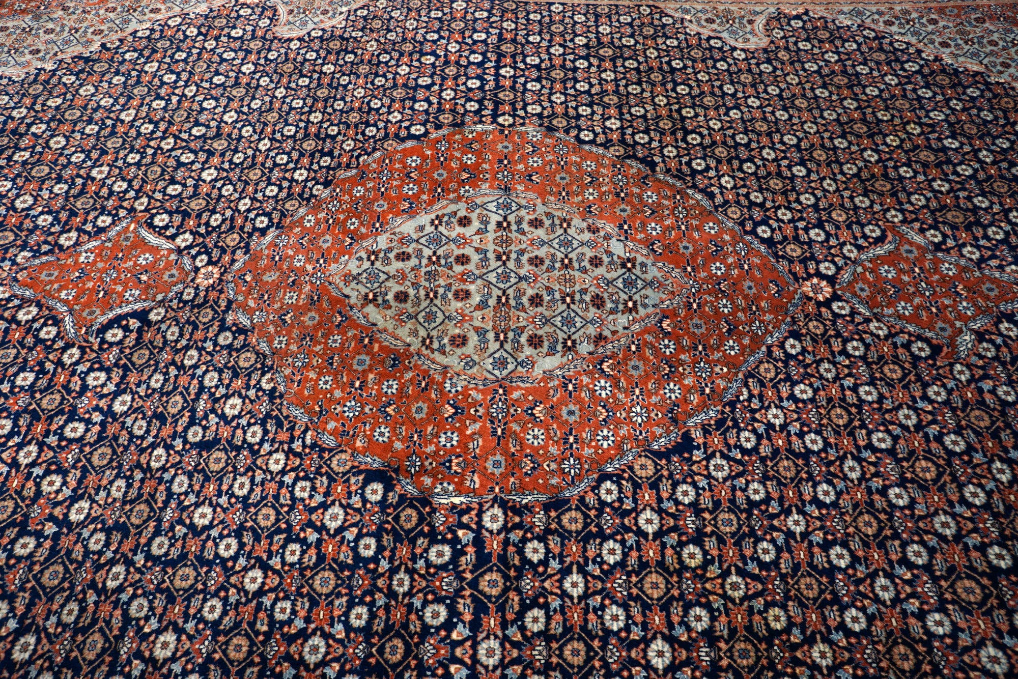 Feiner China Täbriz Orientteppich aus Korkwolle