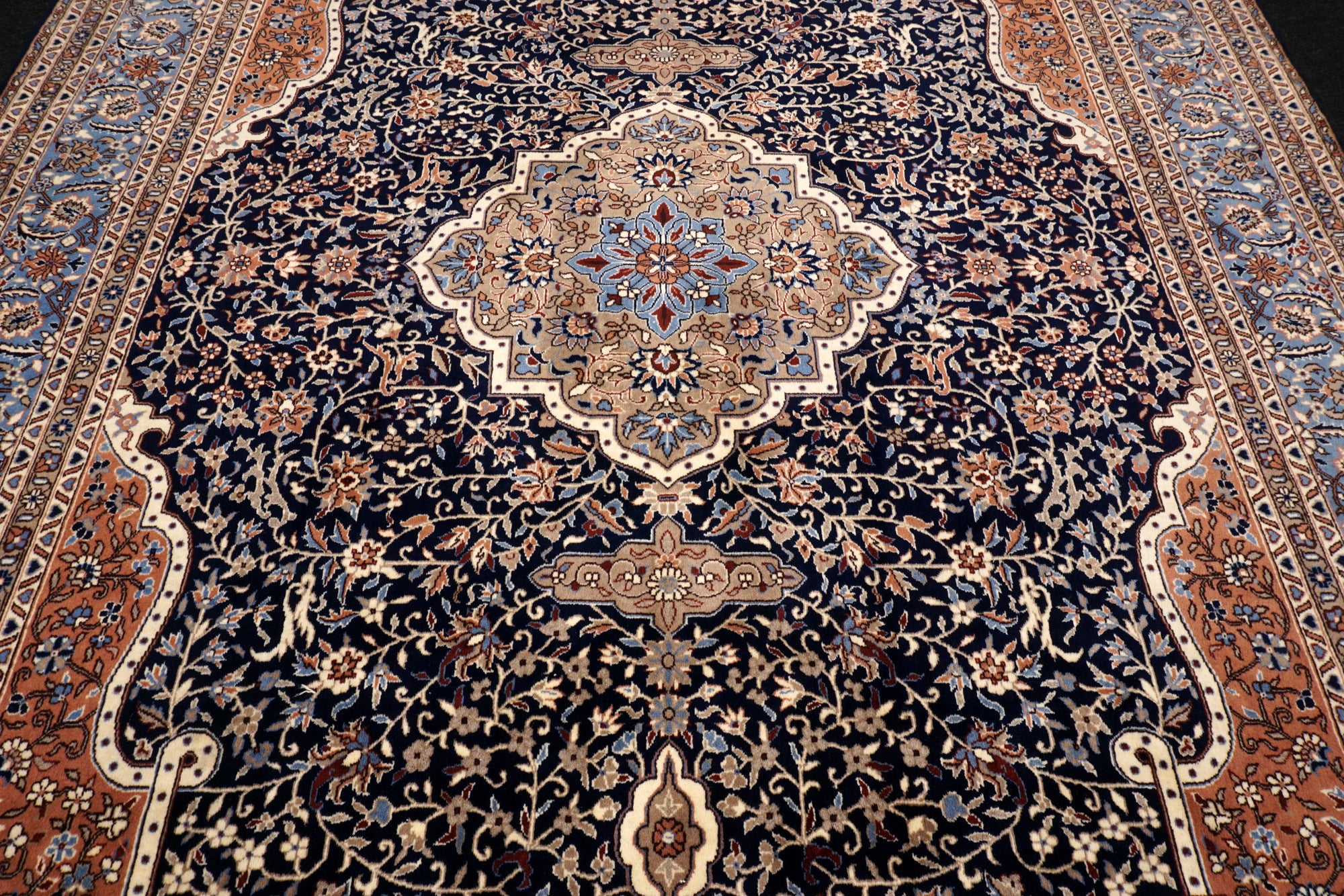 China Kerman Orient Teppich 344 x 245 cm Dunkelblau