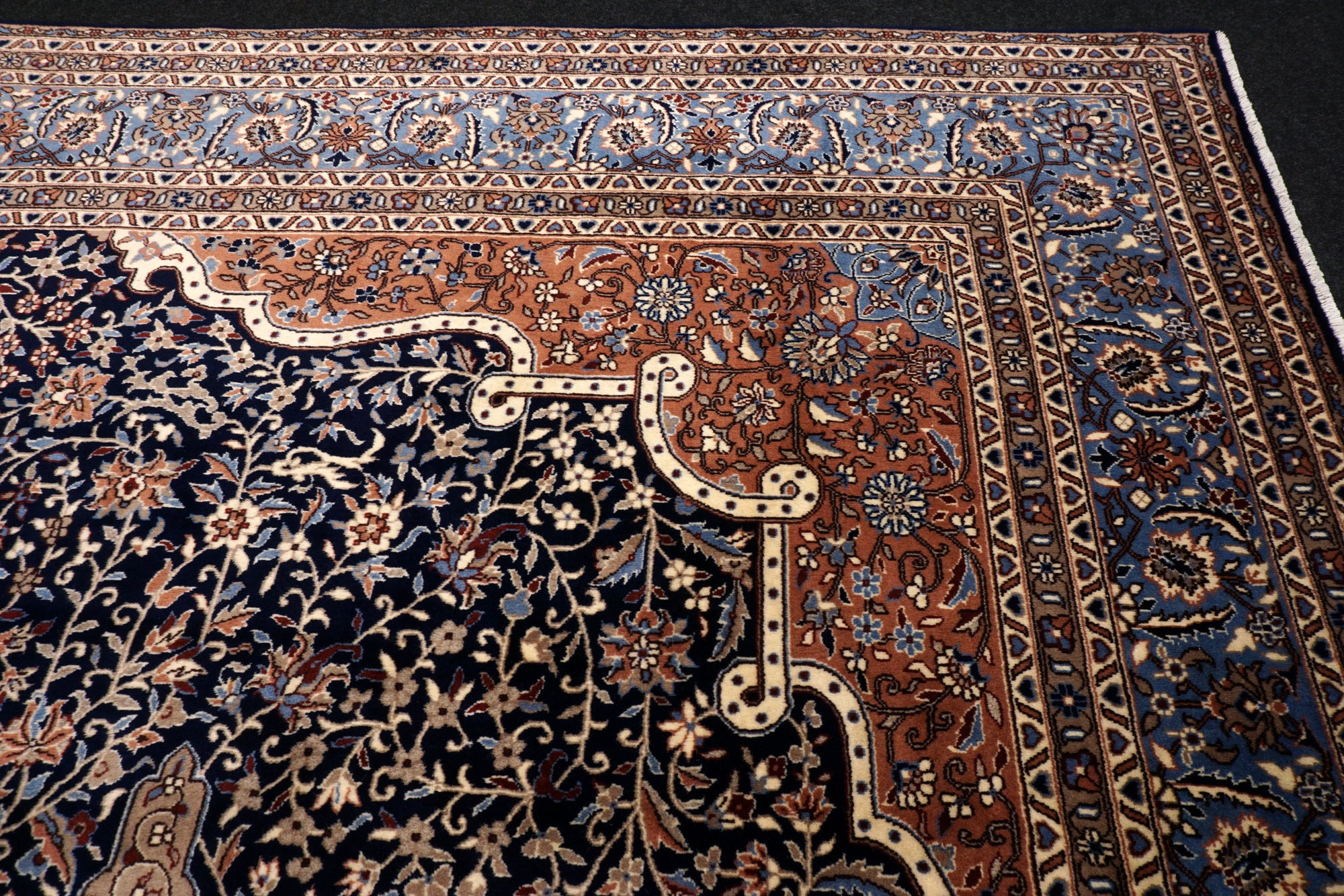China Kerman Orient Teppich 344 x 245 cm Dunkelblau