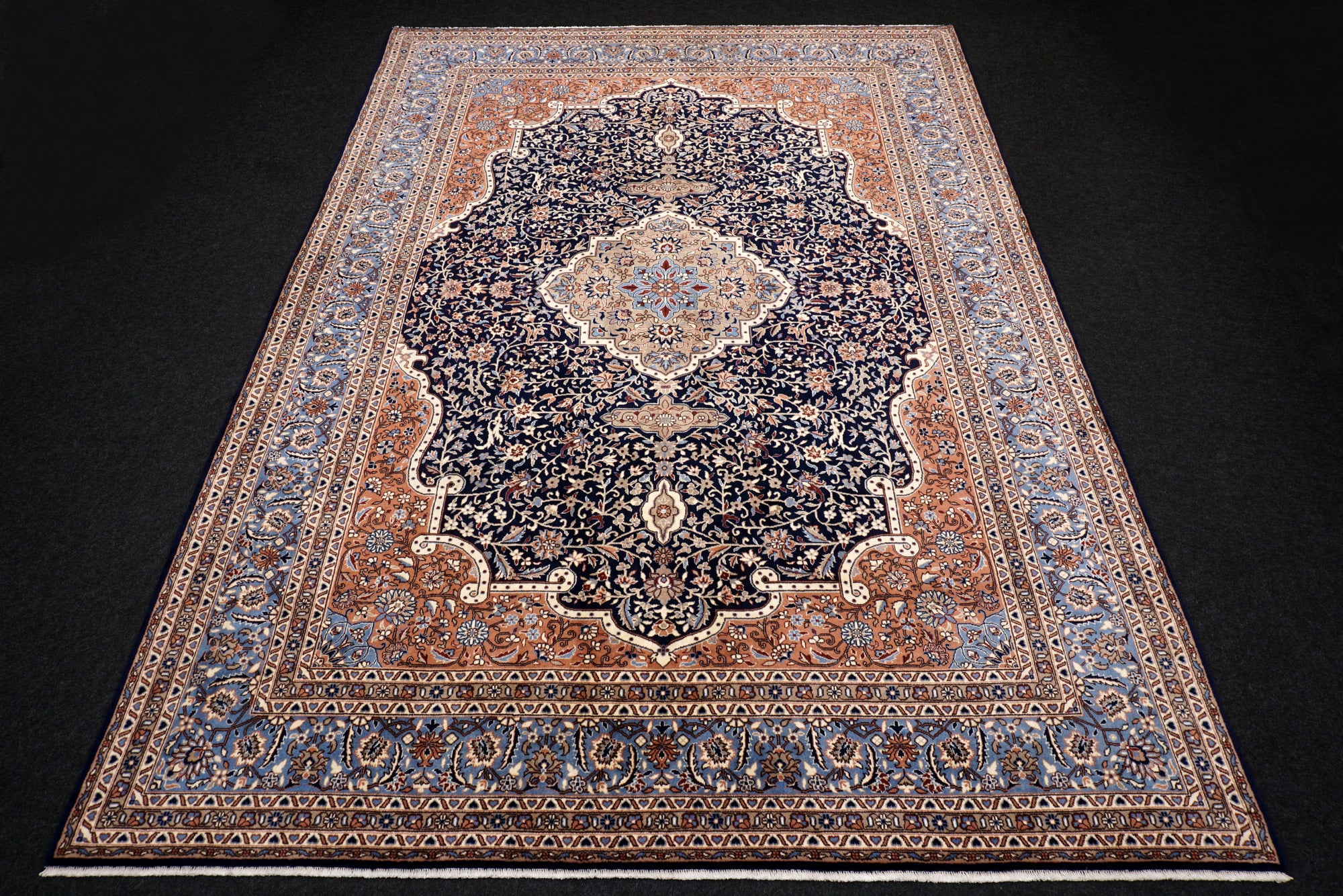 China Kerman Orient Teppich 344 x 245 cm Dunkelblau