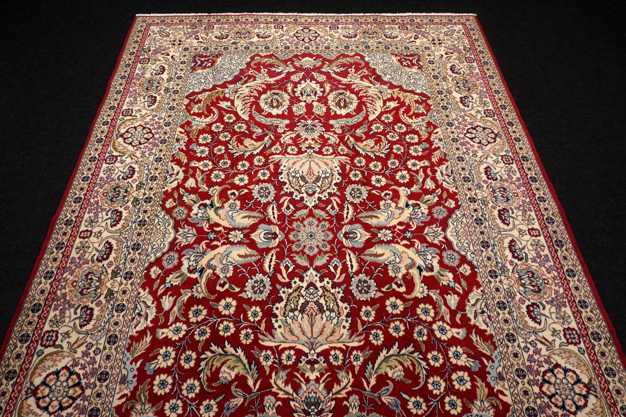 Orientteppich mit klassischem Sarough-Dekor