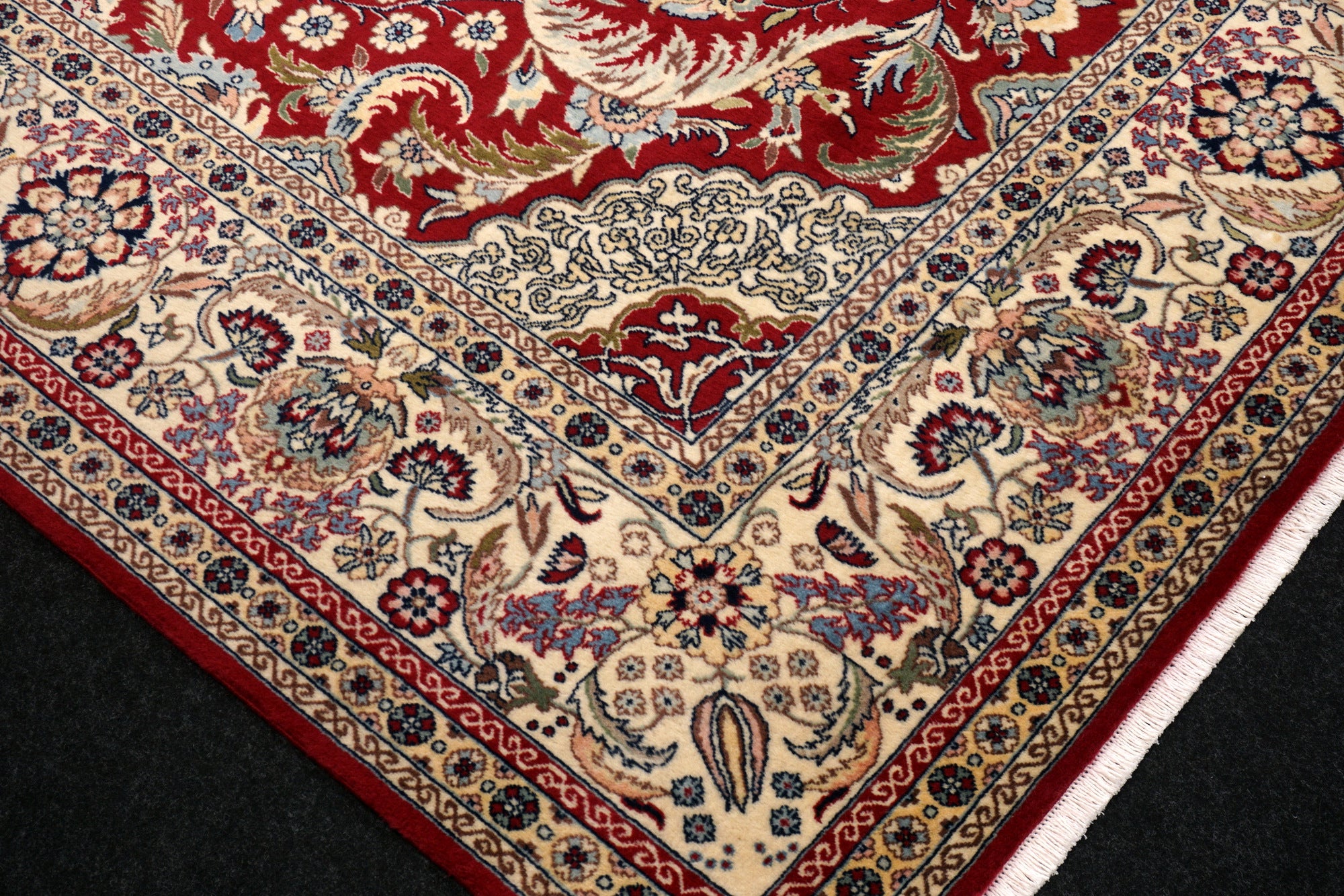 Orientteppich mit klassischem Sarough-Dekor