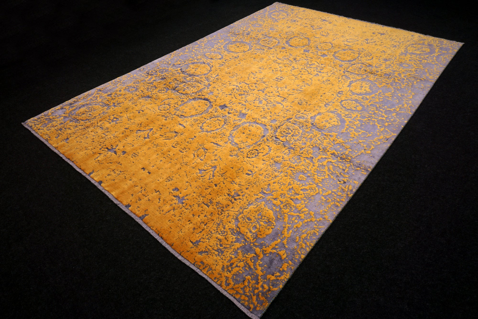 Designerteppich 343 x 232 cm Gold Lila Handgeknüpft