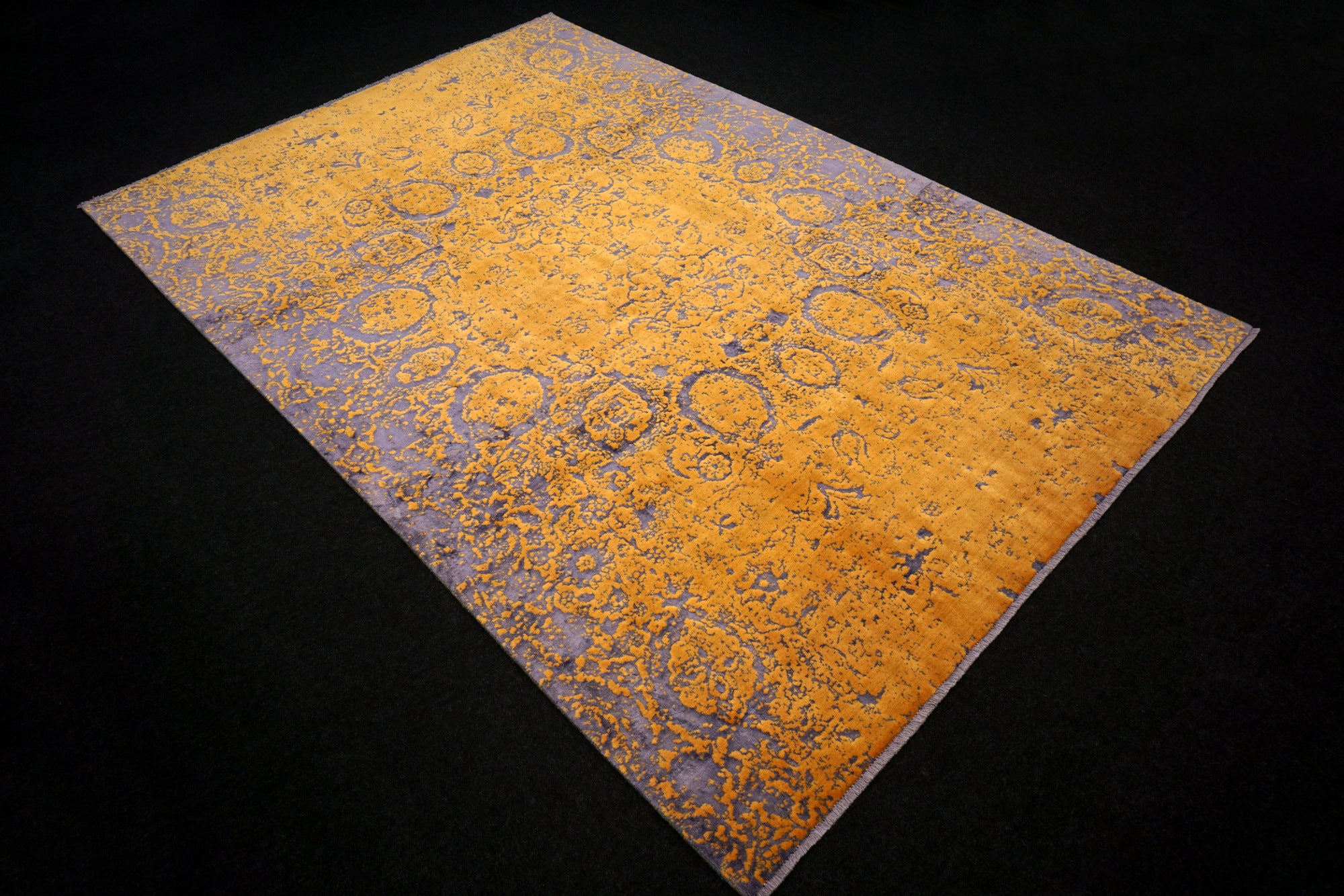 Designerteppich 343 x 232 cm Gold Lila Handgeknüpft