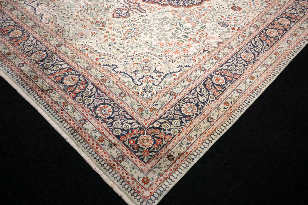 China Seidenteppich 387 x 284 cm Orient Teppich