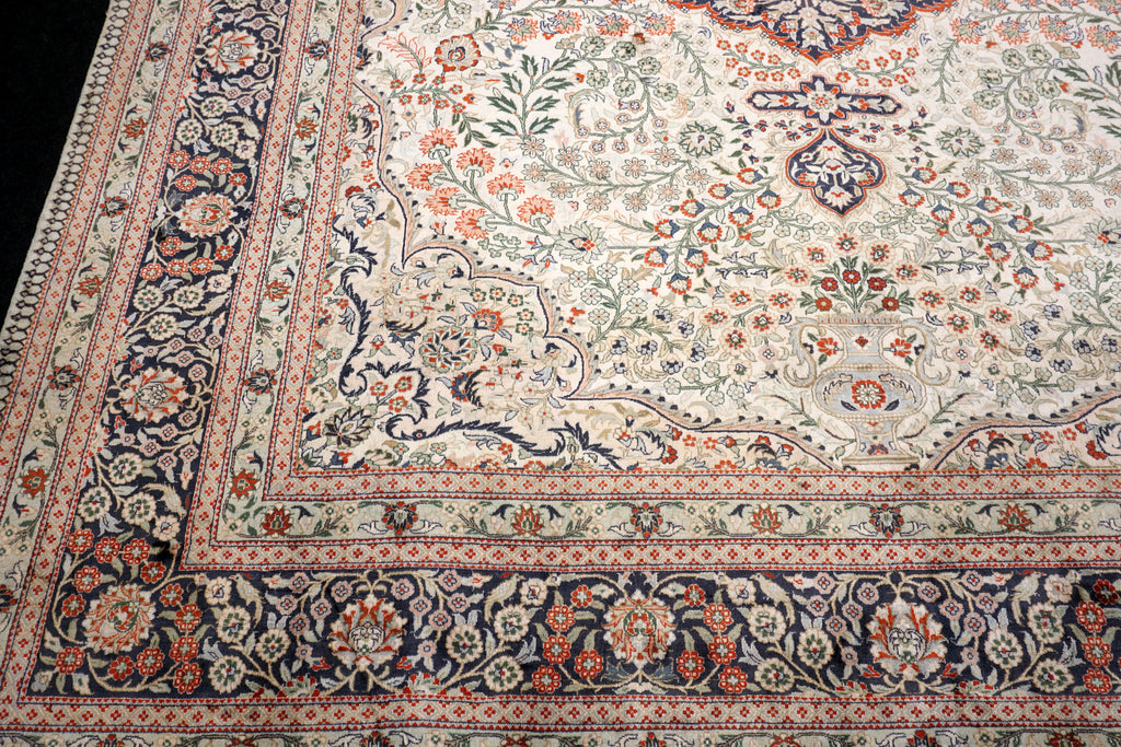 China Seidenteppich 387 x 284 cm Orient Teppich