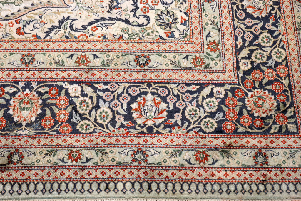 China Seidenteppich 387 x 284 cm Orient Teppich