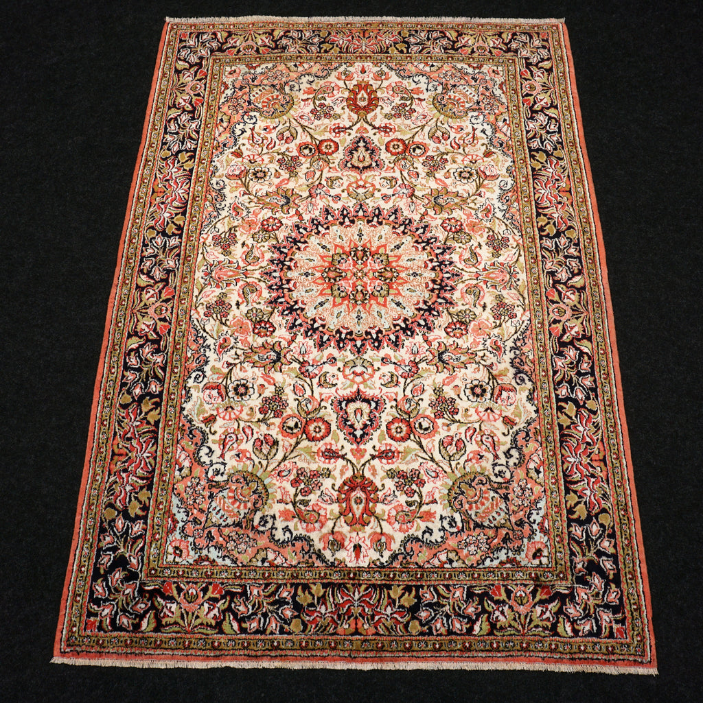 Ghom Seidenteppich 156 x 107 cm Perserteppich Handgeknüpft