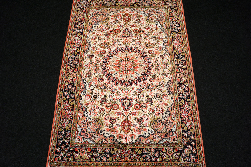 Ghom Seidenteppich 156 x 107 cm Perserteppich Handgeknüpft