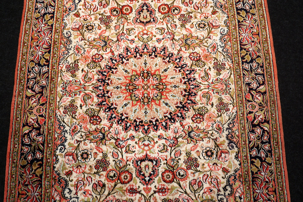 Ghom Seidenteppich 156 x 107 cm Perserteppich Handgeknüpft
