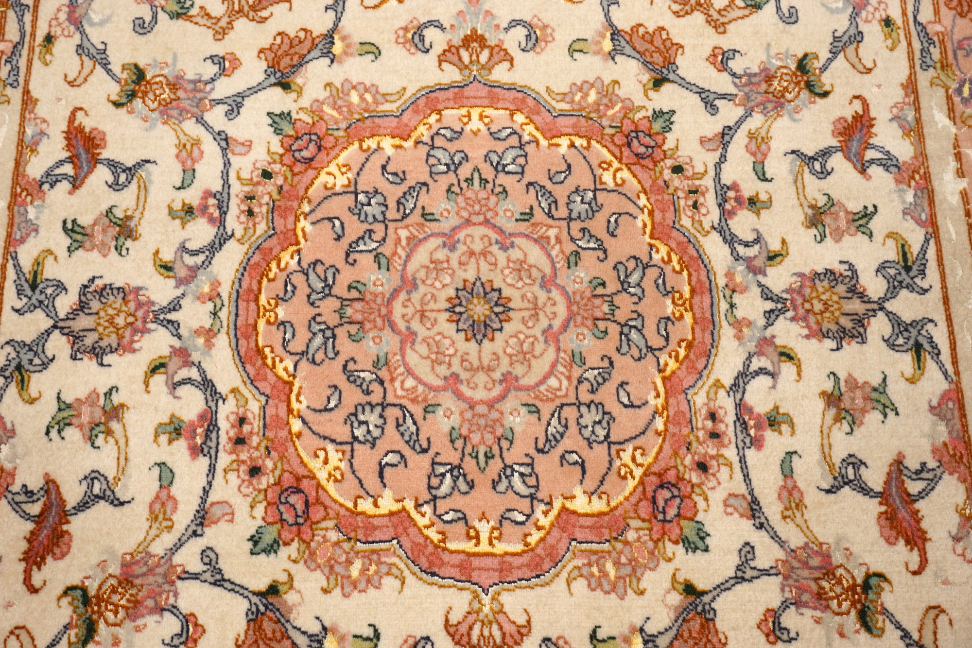 Täbriz Teppich 163 x 102 cm Beige Gold Perserteppich