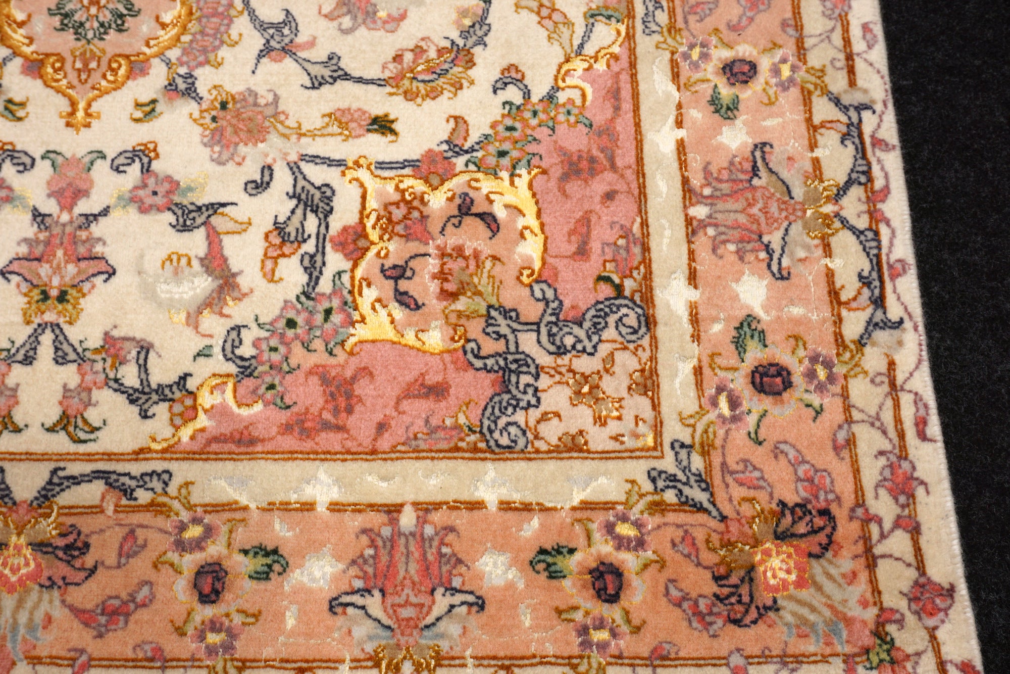 Täbriz Teppich 163 x 102 cm Beige Gold Perserteppich