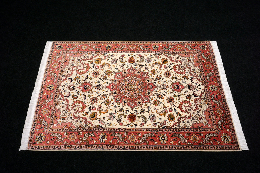 Täbriz Teppich 150 x 102 cm Seide Beige Perserteppich Handgeknüpft