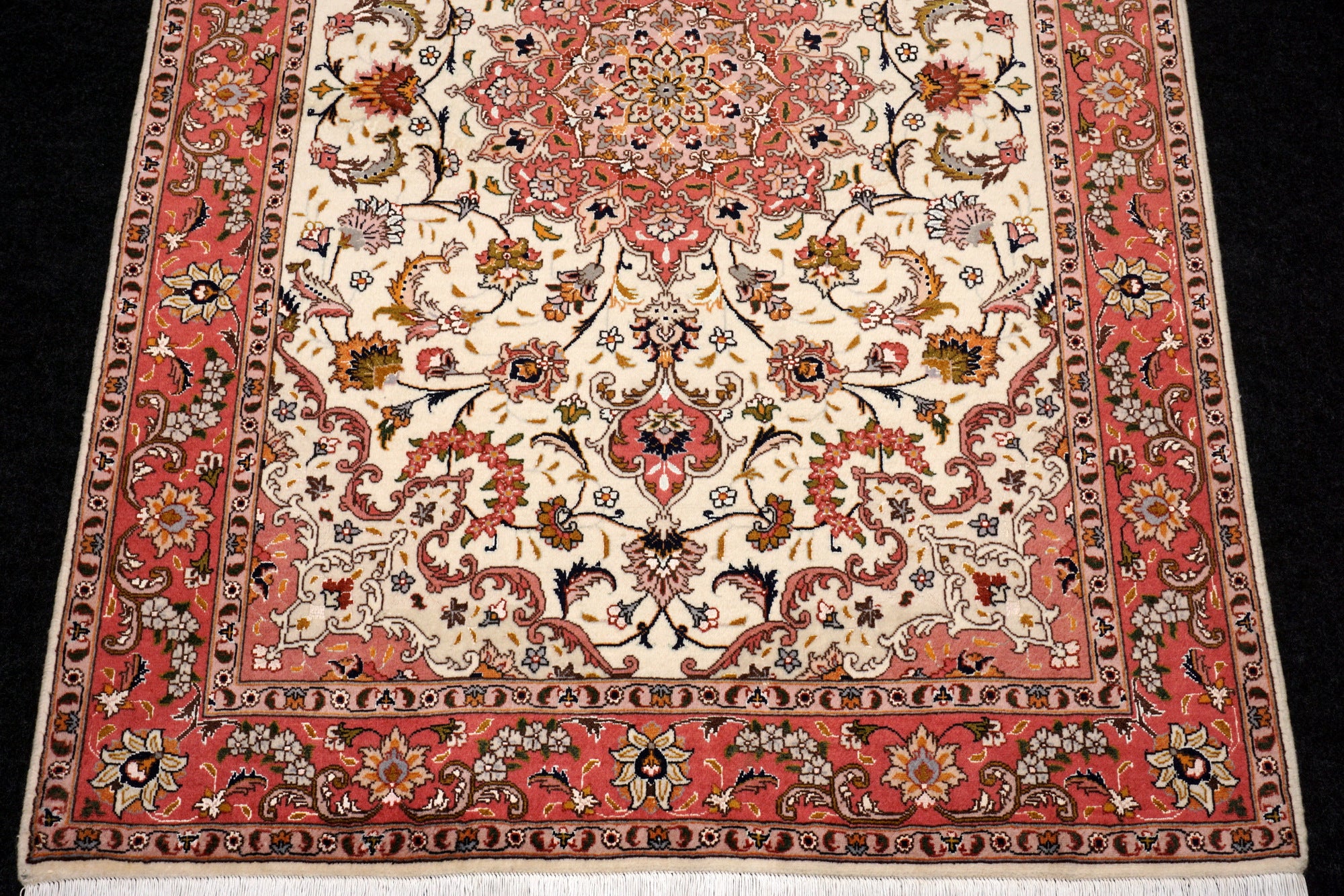 Täbriz Teppich 150 x 102 cm Seide Beige Perserteppich Handgeknüpft