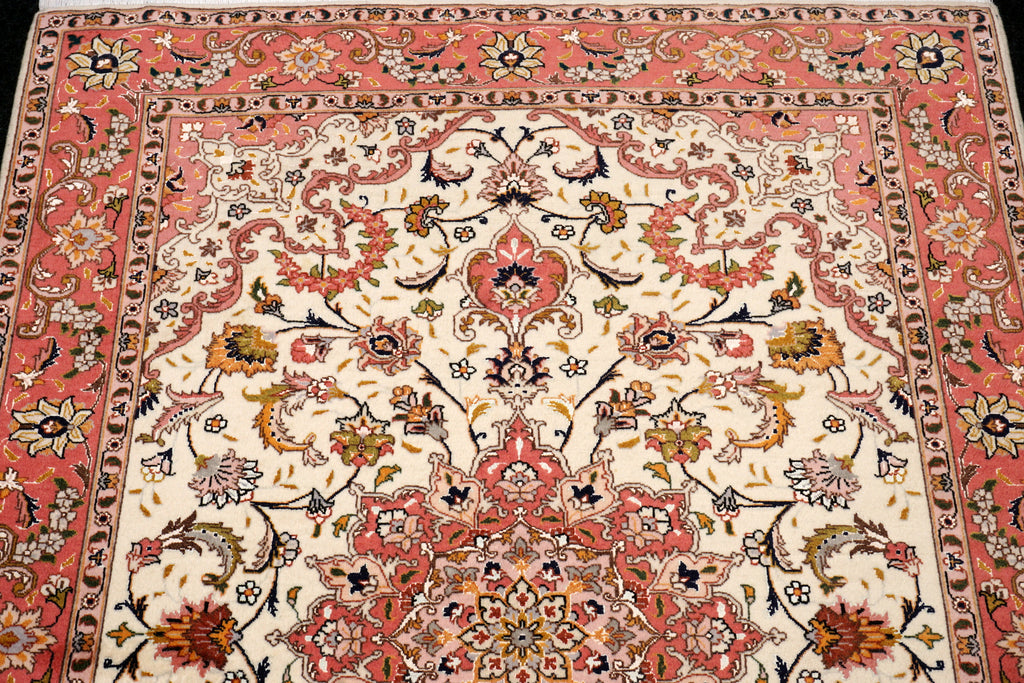 Täbriz Teppich 150 x 102 cm Seide Beige Perserteppich Handgeknüpft