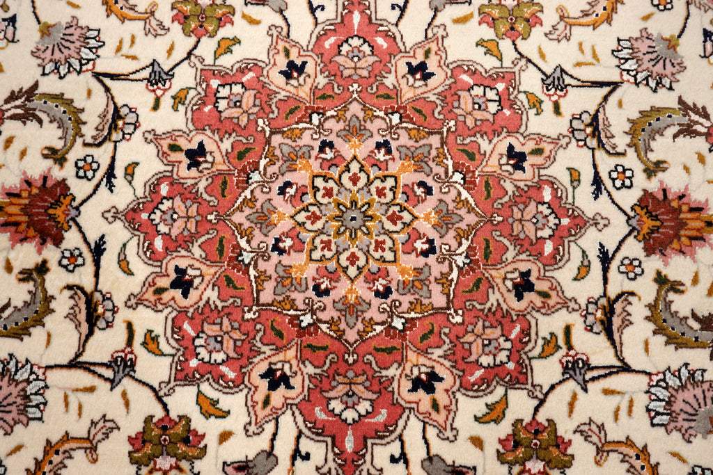 Täbriz Teppich 150 x 102 cm Seide Beige Perserteppich Handgeknüpft