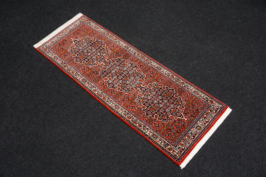 Bidjar Läufer mit Medaillon in Rot und Dunkelblau