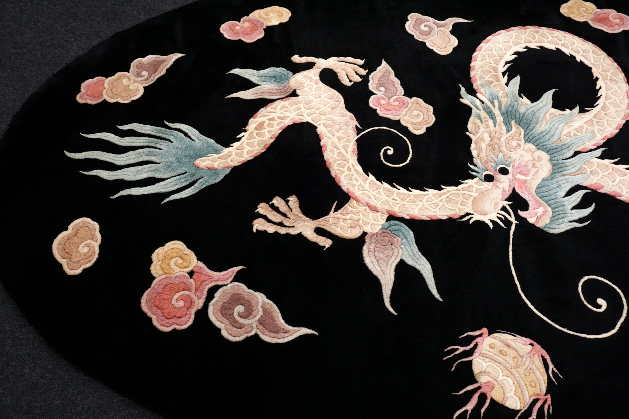 China Drachen Motiv 277 x 183 cm Orient Teppich