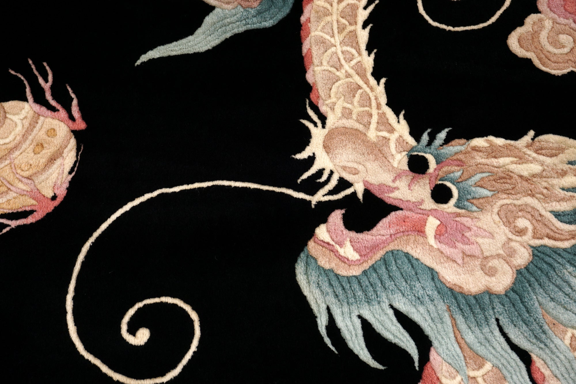 China Drachen Motiv 277 x 183 cm Orient Teppich