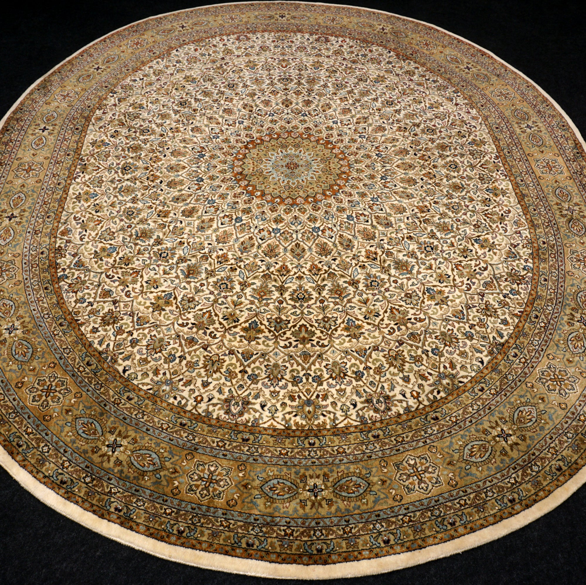 Täbriz Gombad 303 x 246 cm Indo Orient Teppich Handgeknüpft