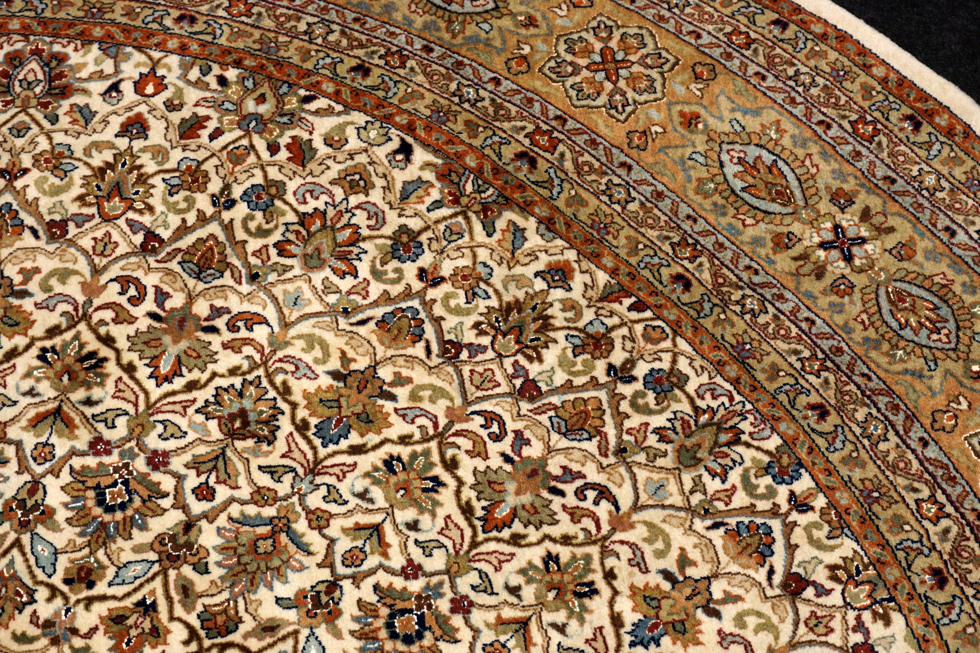 Täbriz Gombad 303 x 246 cm Indo Orient Teppich Handgeknüpft