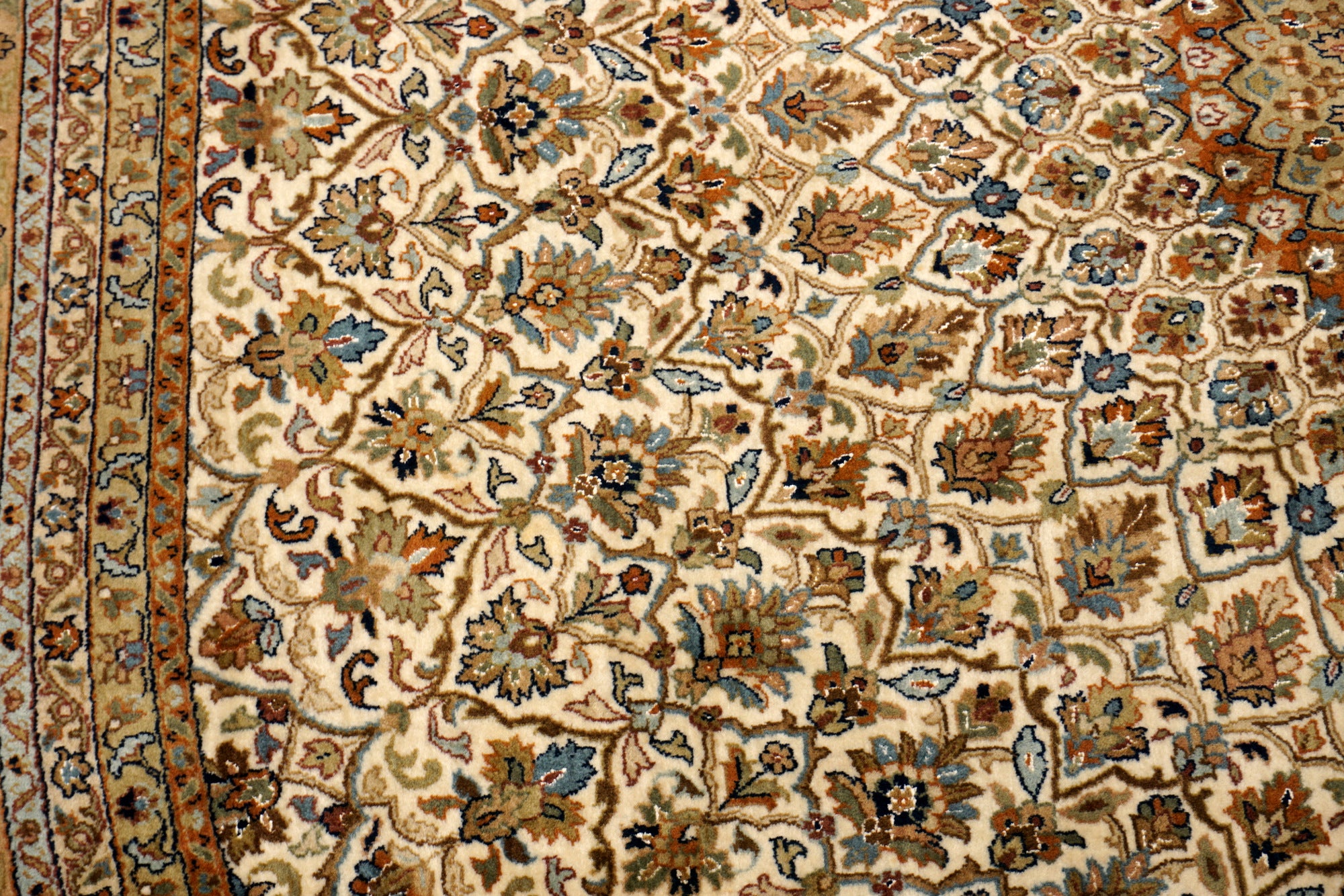 Täbriz Gombad 303 x 246 cm Indo Orient Teppich Handgeknüpft