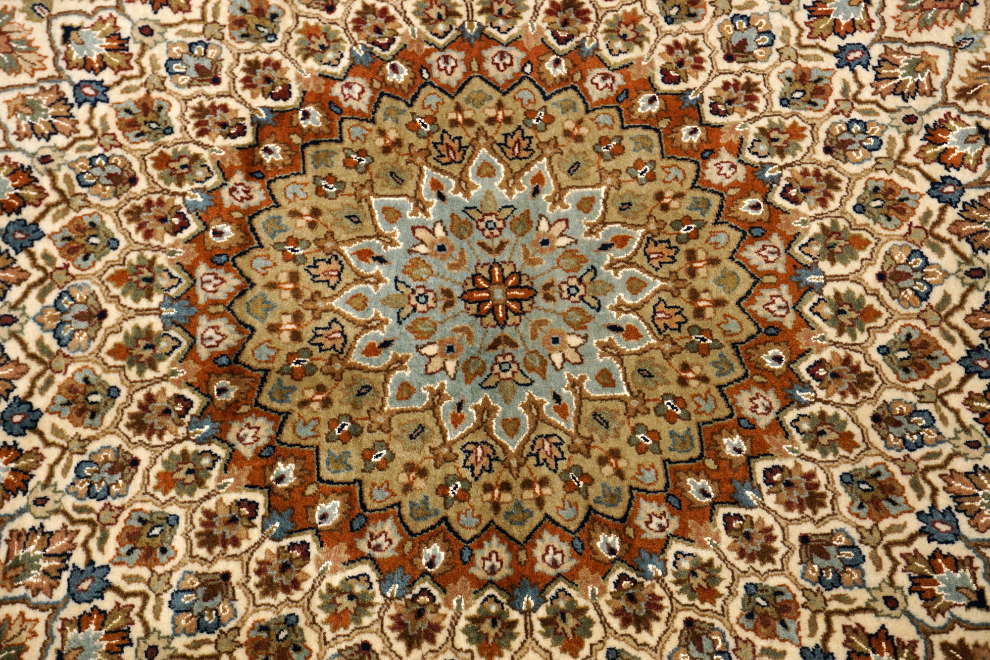 Täbriz Gombad 303 x 246 cm Indo Orient Teppich Handgeknüpft