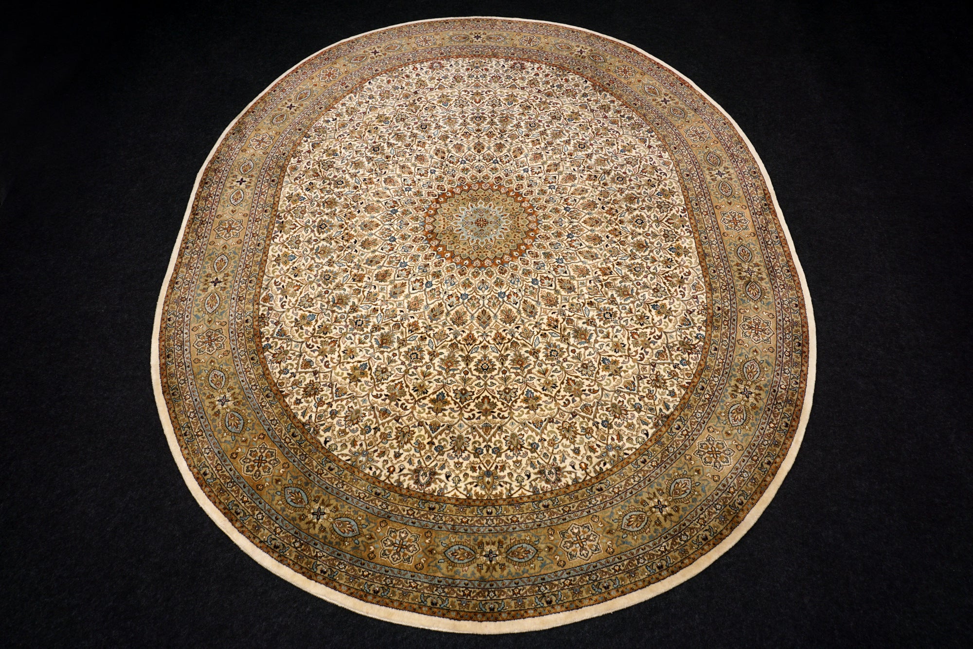 Täbriz Gombad 303 x 246 cm Indo Orient Teppich Handgeknüpft