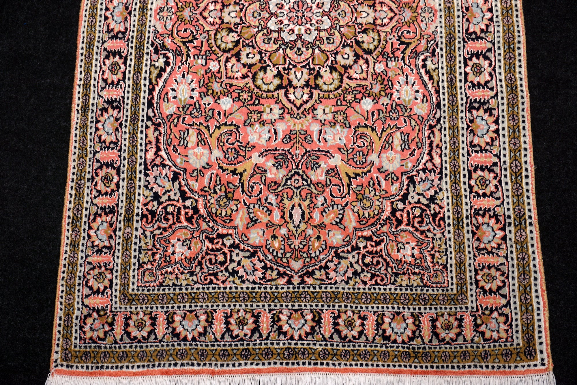 Kaschmir Orientteppich im Ghom-Stil